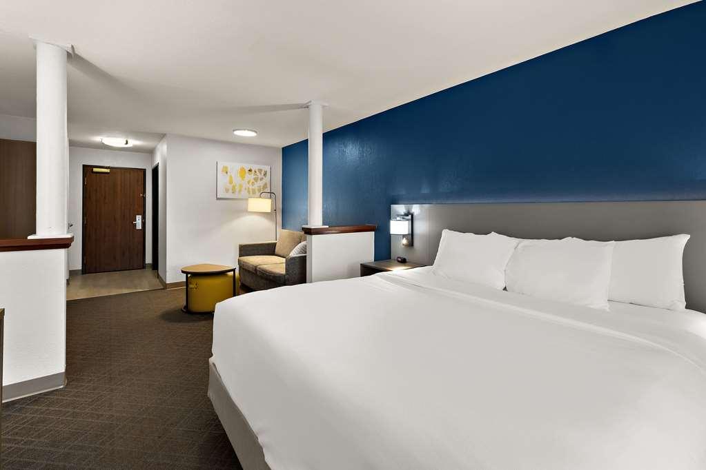 Comfort Inn & Suites Fremont Bilik gambar